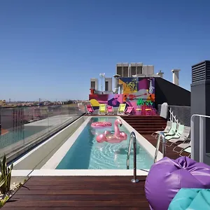 Moxy 3* Lisbona