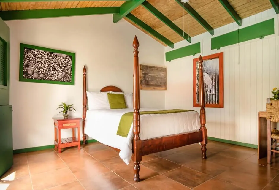 Hotel Hacienda Juanita Maricao